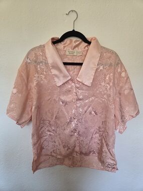 Vintage 80s/90s Victoria's Secret Pink Jacquard Button-Down Top
